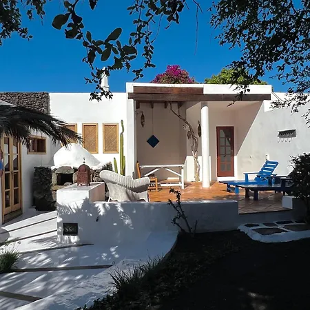 Casa Hibisco Mit Schoenem Garten * Uga